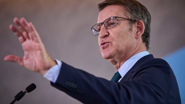 El presidente del Partido Popular, Alberto Núñez Feijóo hace el balance del año 2023 del PP, este jueves en Ma
