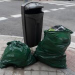El Ayuntamiento de Madrid pide no sacar la basura en Nochevieja porque no hay servicio de recogida
