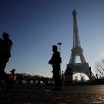 La seguridad será estricta en toda Francia en la víspera de Año Nuevo, con 90,000 agentes de la ley que se desplegarán en todo el país