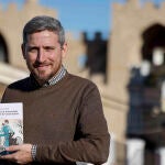 El autor del libro "Historia de la tecnología a través de 20 objetos", Pedro Ruiz-Castell