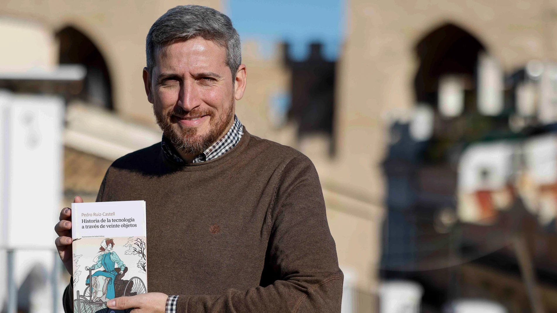 El autor del libro "Historia de la tecnología a través de 20 objetos", Pedro Ruiz-Castell