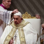 El Papa reclama más "espacio" para las mujeres en la Iglesia y exige que sean "respetadas" en todas las sociedades
