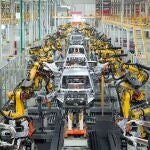 Economía/Motor.- BYD se acerca a Tesla en producción y ventas de vehículos 100% eléctricos en 2023