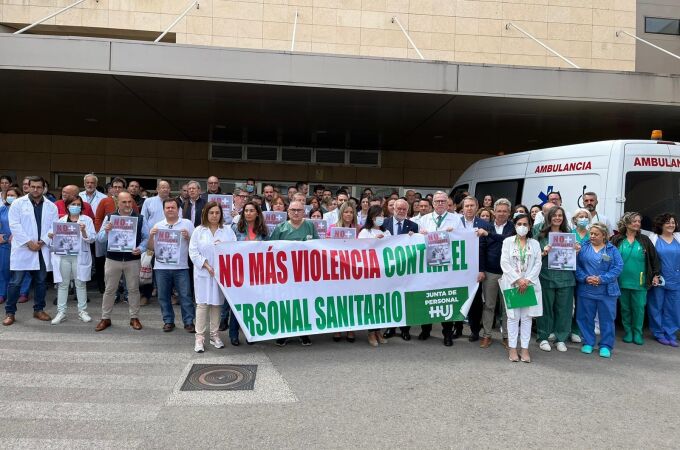 Acto de repulsa de las agresiones registradas en en el Hospital Neurotraumatológico de Jaén