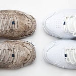 Zapatillas blancas antes y después de la limpieza
