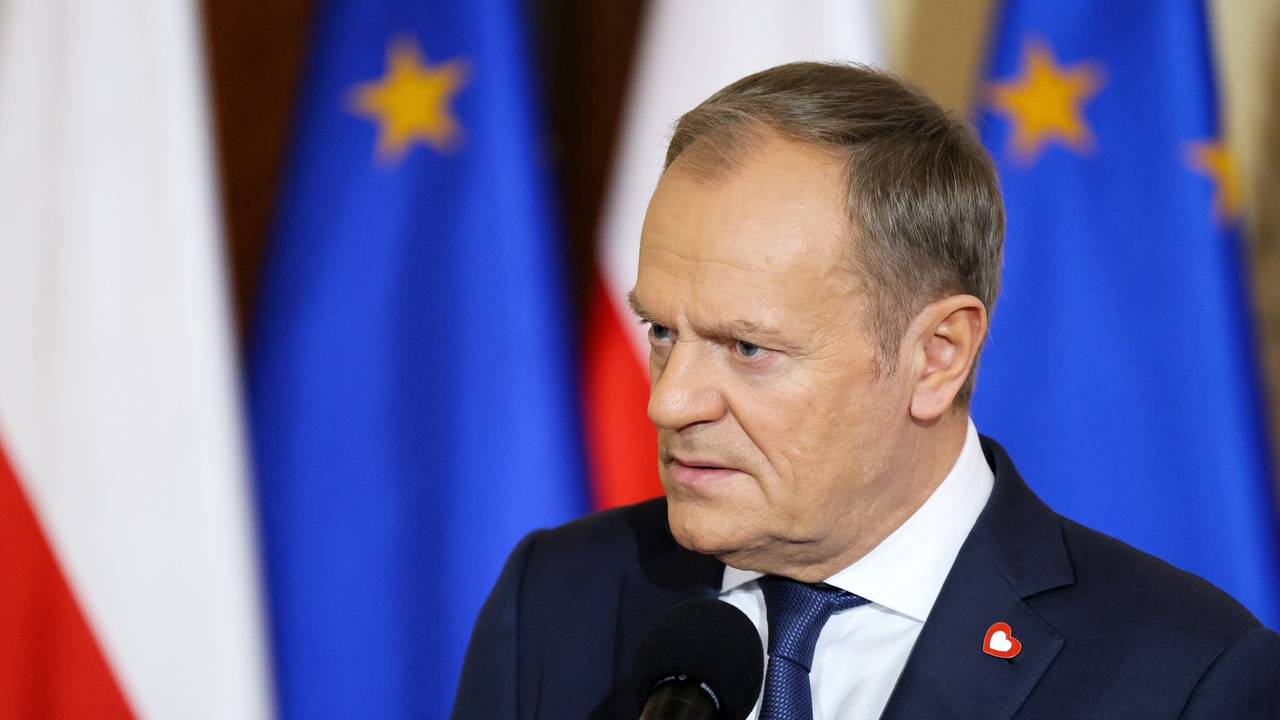 Polish president vetoes dismissal of national prosecutor