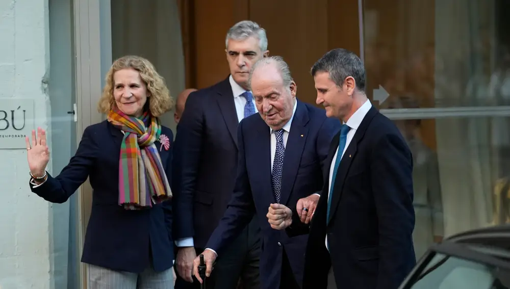 El Rey Juan Carlos asiste al cumpleaños de la Infanta Elena