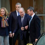 El Rey Juan Carlos asiste al cumpleaños de la Infanta Elena