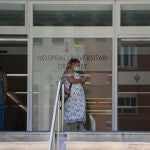 Comunidad Valenciana implanta el uso obligatorio de mascarilla en centros sanitarios ante el repunte de gripe