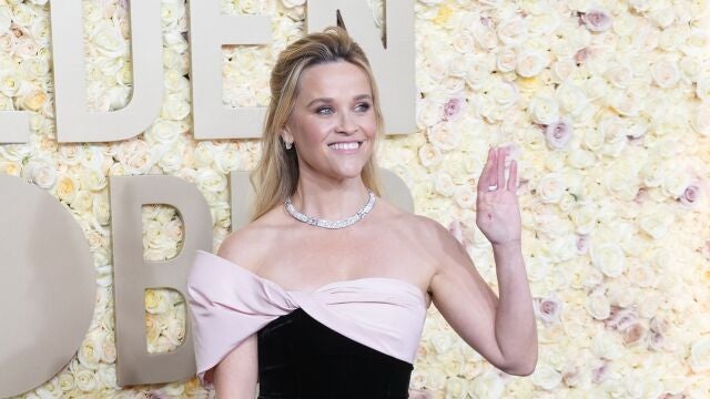 Beverly Hills (United States), 08/01/2024.- US actor Reese Witherspoon arrives for the 81st annual Golden Globe Awards ceremony at the Beverly Hilton Hotel in Beverly Hills, California, USA, 07 January 2024. Artists in various film and television categories are awarded Golden Globes by the Hollywood Foreign Press Association. EFE/EPA/ALLISON DINNER