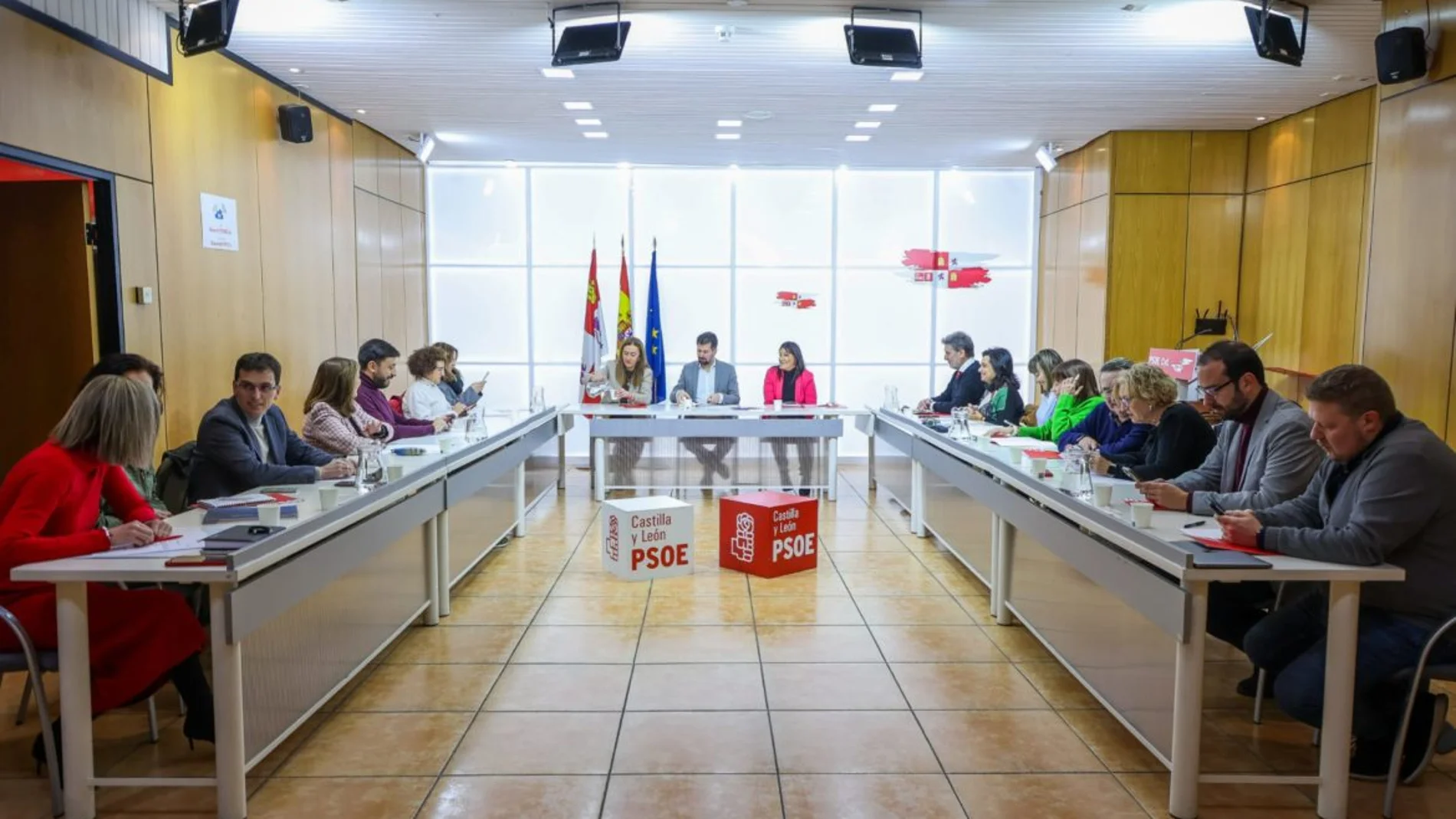 Plenario del PSOECyL presidido por Luis Tudanca