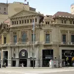 La fachada del Cinema Comèdia en el Paseo de Gràcia