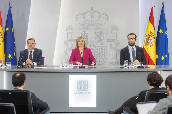 El PSOE espera cambios en Moncloa y Ferraz por la compleja legislatura
