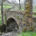 Puente de piedra de La Cueta