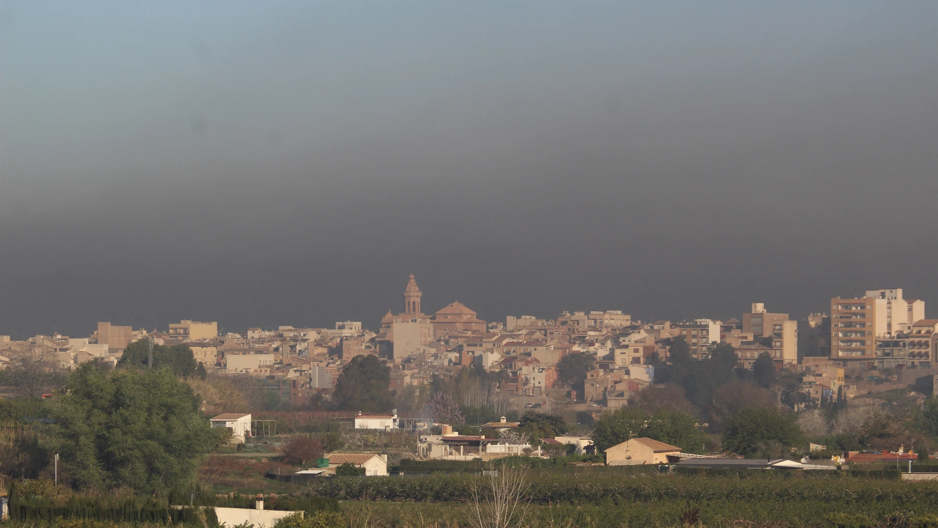Las partículas PM10, PM2.5, NO2, O3 y las intrusiones de polvo sahariano ya son contaminantes crónicos en Murcia