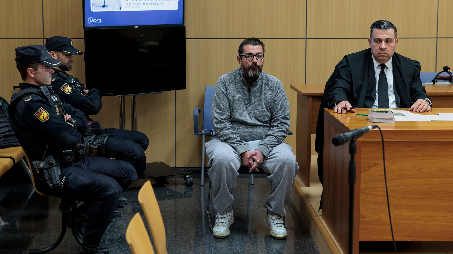 La acusación en el parricidio de Sueca dice que nunca ha visto un asesinato más cruel