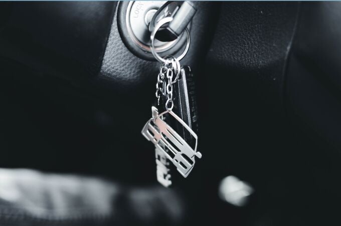 Tres ingeniosos trucos para abrir tu coche cuando te dejas las llaves dentro