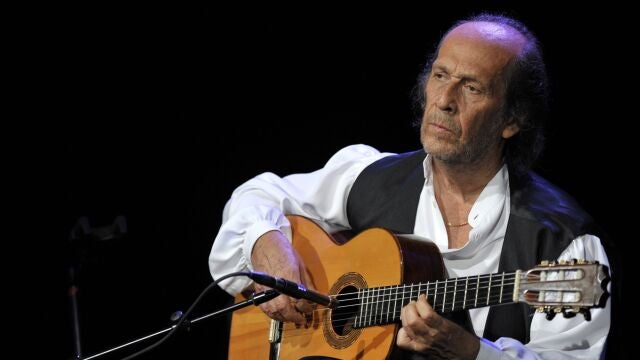 Spanish flamenco guitarist Paco de Lucia.