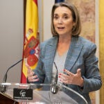Gamarra critica que Sánchez convierta la política en un "mercadeo absoluto": "No es una manera de gobernar el país"