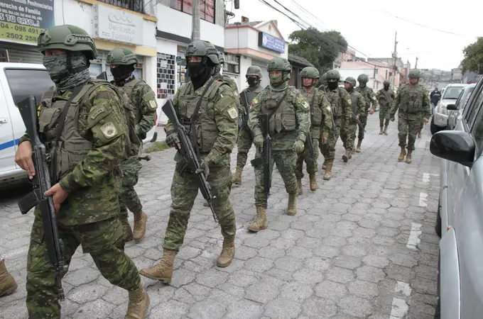 Ecuador sofoca los motines carcelarios pero sigue asfixiado por la violencia de las bandas