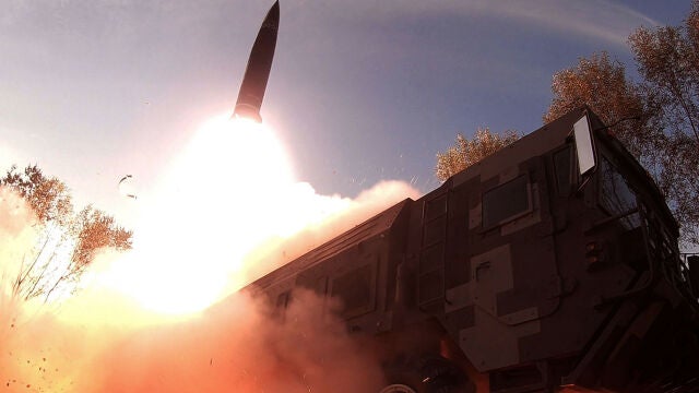 Corea.- EEUU, Japón y Corea del Sur condenan el último lanzamiento de un misil balístico por parte de Corea del Norte