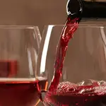 Tres copas de vinos 
