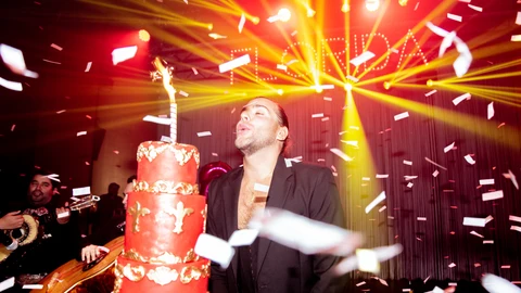 Eduardo Navarrete celebra su 30º cumpleaños en Florida Park de Madrid