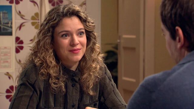 En "Amar es para siempre", Lola decide luchar por la maternidad de Malena