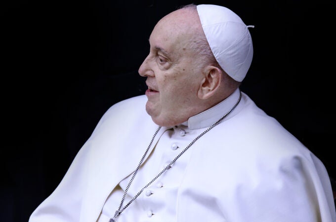 El Papa pide a la Iglesia dialogar sin miedo sobre grandes temas actuales y acoger al que se siente abandonado por Dios