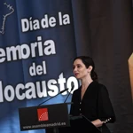 MADRID.-Ayuso viaja a Polonia para participar en el homenaje de la Asociación Judía Europea por el Holocausto en Auschwitz