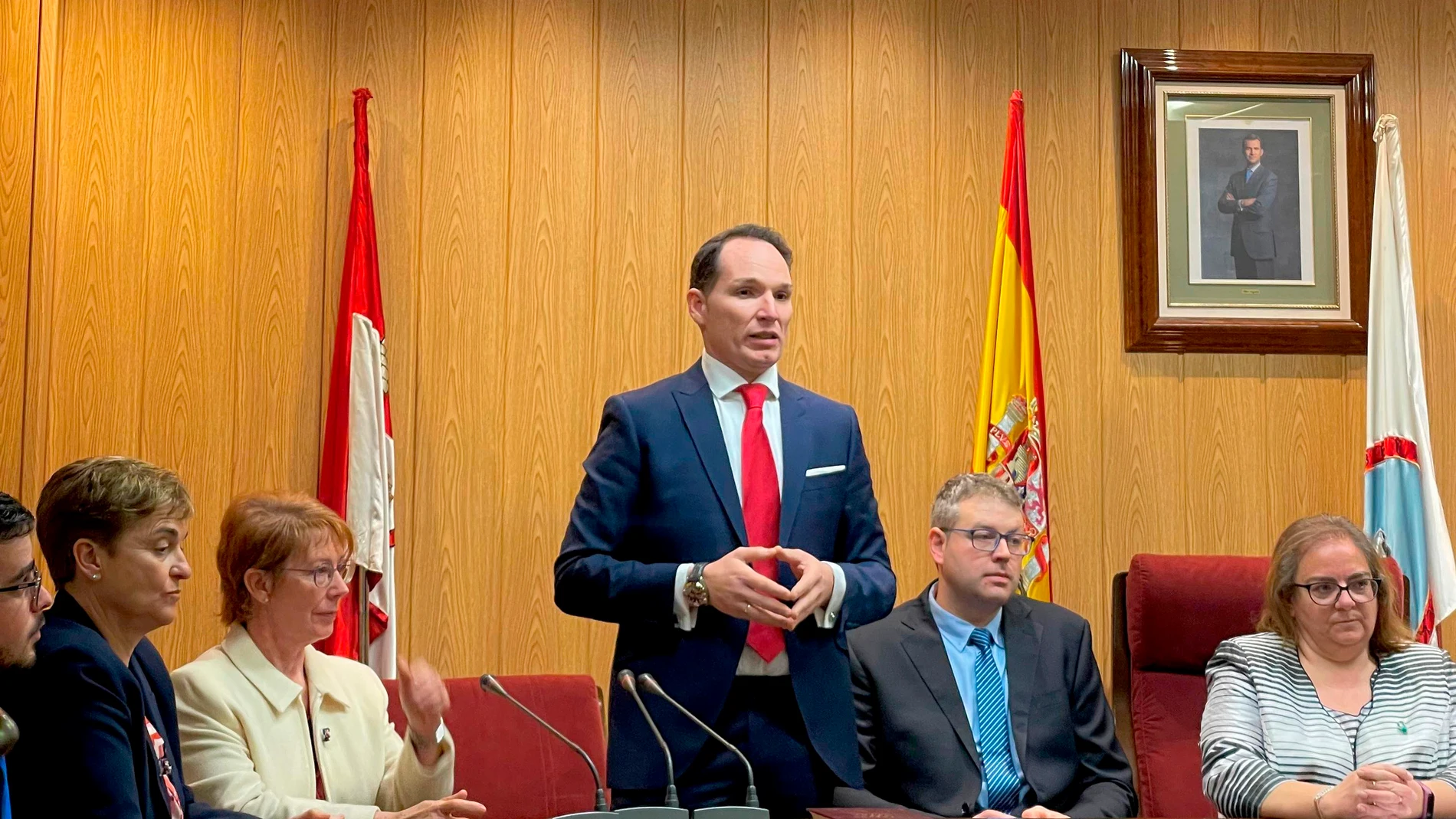 Daniel García toma posesión del cargo de alcalde de San Esteban de Gormaz (Soria)