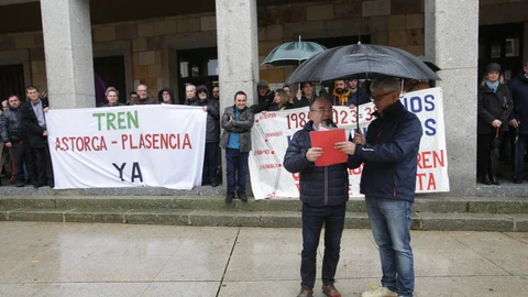 Última manifestación para demandar la vía