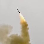 La Marina británica mejorará los misiles utilizados contra los hutíes en el mar Rojo