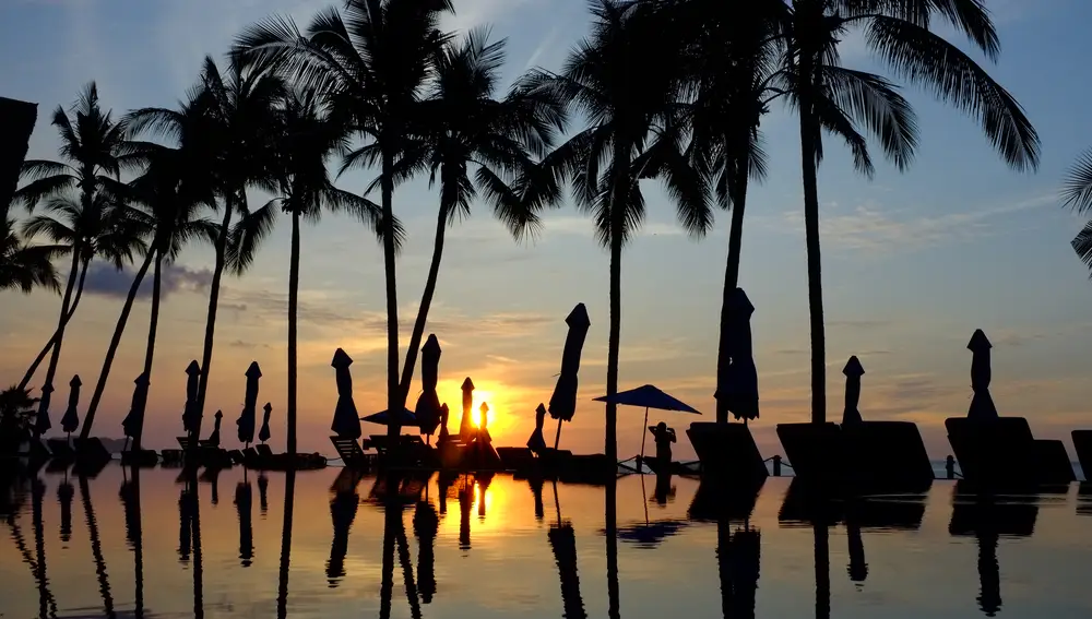 Imponente atardecer desde el Tierra Tropical Beach Club