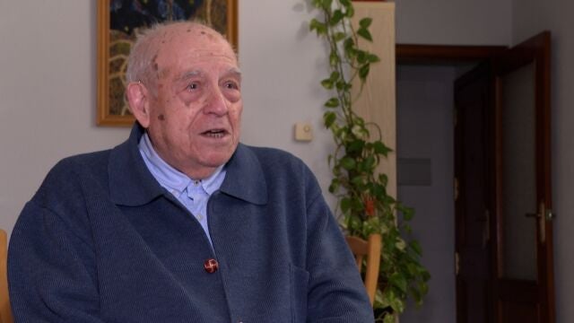 Mario Arellanom 'Hijo Predilecto de Toledo', por su extensa labor de investigación y su vinculación durante décadas a la Real Academia de Bellas Artes y Ciencias Históricas
