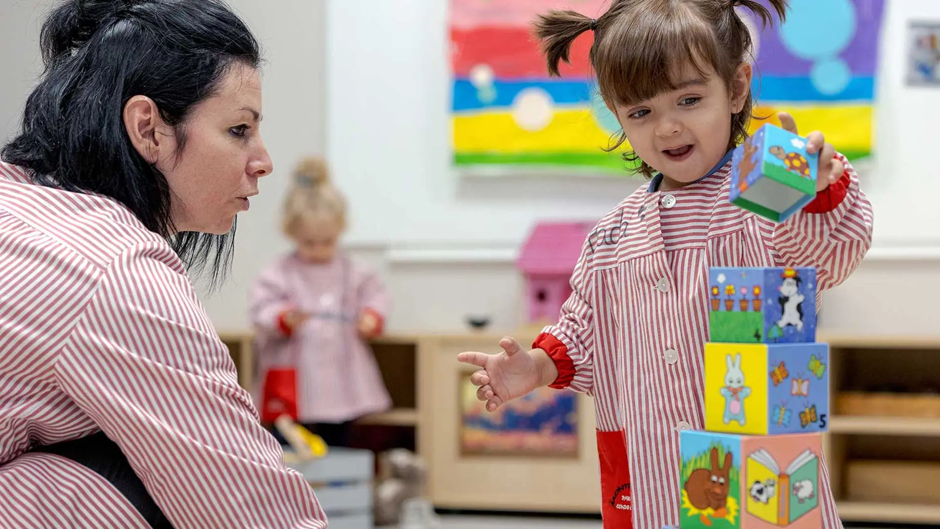 Somos un colegio integrado oficialmente en el Programa Educativo Español, con currículo internacional basado en la Pedagogía Montessori