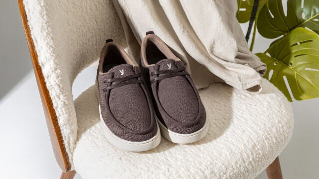 Estas son las zapatillas más modernas y cómodas de Yuccs.