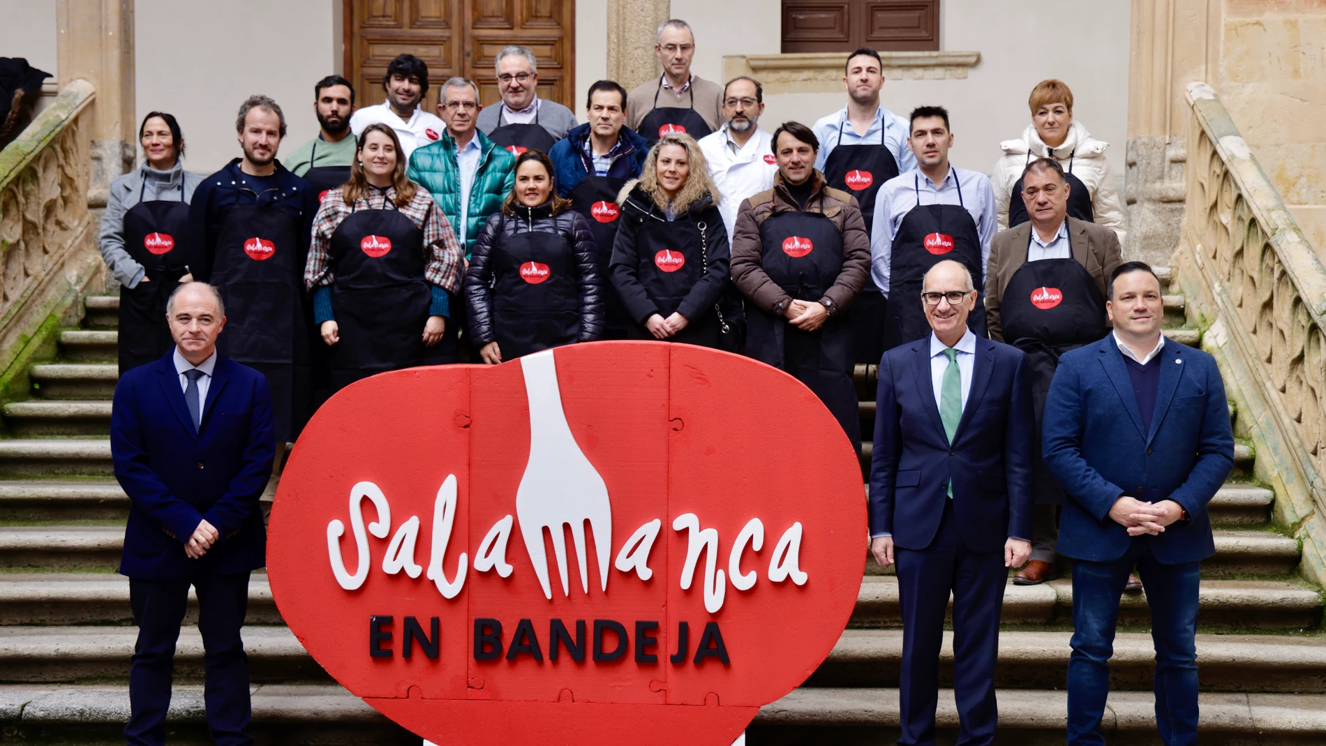 El presidente de la Diputación de Salamanca, Javier Iglesias, presenta la participación de los miembros del Club Salamanca en Bandeja en Madrid Fusión