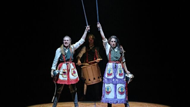 Nao d’Amores vuelve a hacer gala de una artesanía escénica única que le valió a su directora, Ana Zamora, el último Premio Nacional de Teatro