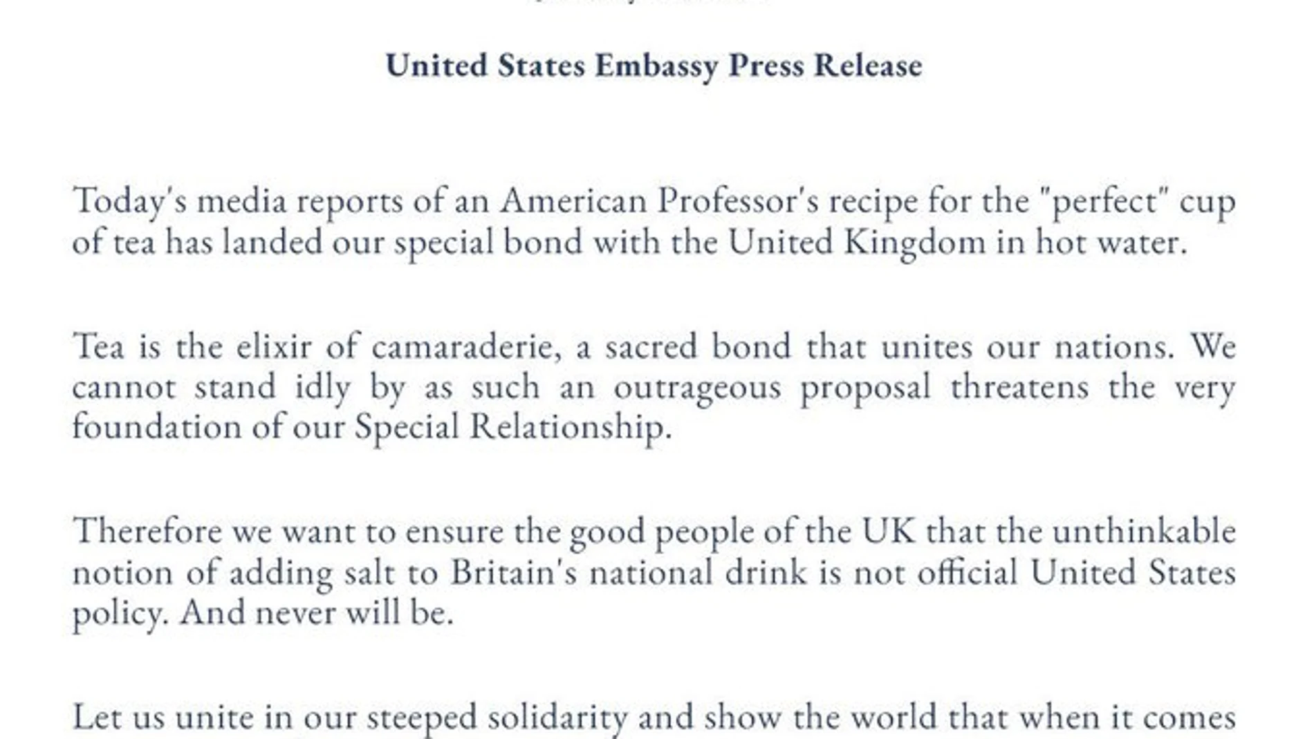 Surrealista "crisis diplomática" entre EE.UU. y Reino Unido por la recera del té: ¿con sal o sin sal?