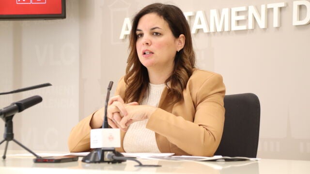 Sandra Gómez denuncia recortes de cinco millones en el presupuesto municipal que se van a entidades "afines"