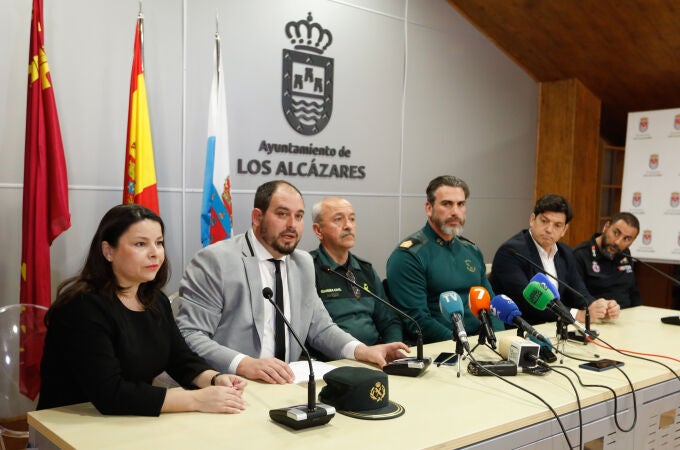 El alcalde de Los Alcázares ofrece una rueda de prensa tras localizar el cadáver de Ivailo Petrov