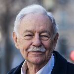 El escritor Eduardo Mendoza