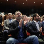 Abascal reivindica la vigencia del proyecto de Vox y pide "no rendirse" tras ser reelegido presidente sin oposición