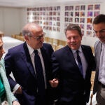 Nicolás Redondo; el presidente de Castilla-La Mancha, Emiliano García-Page y el secretario general del PSOE-M, Juan Lobato