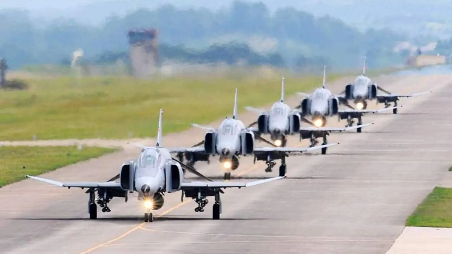 El mítico y veterano F-4 Phantom aún sigue en activo: estas son las (sorprendentes) fuerzas aéreas en que vuela todavía