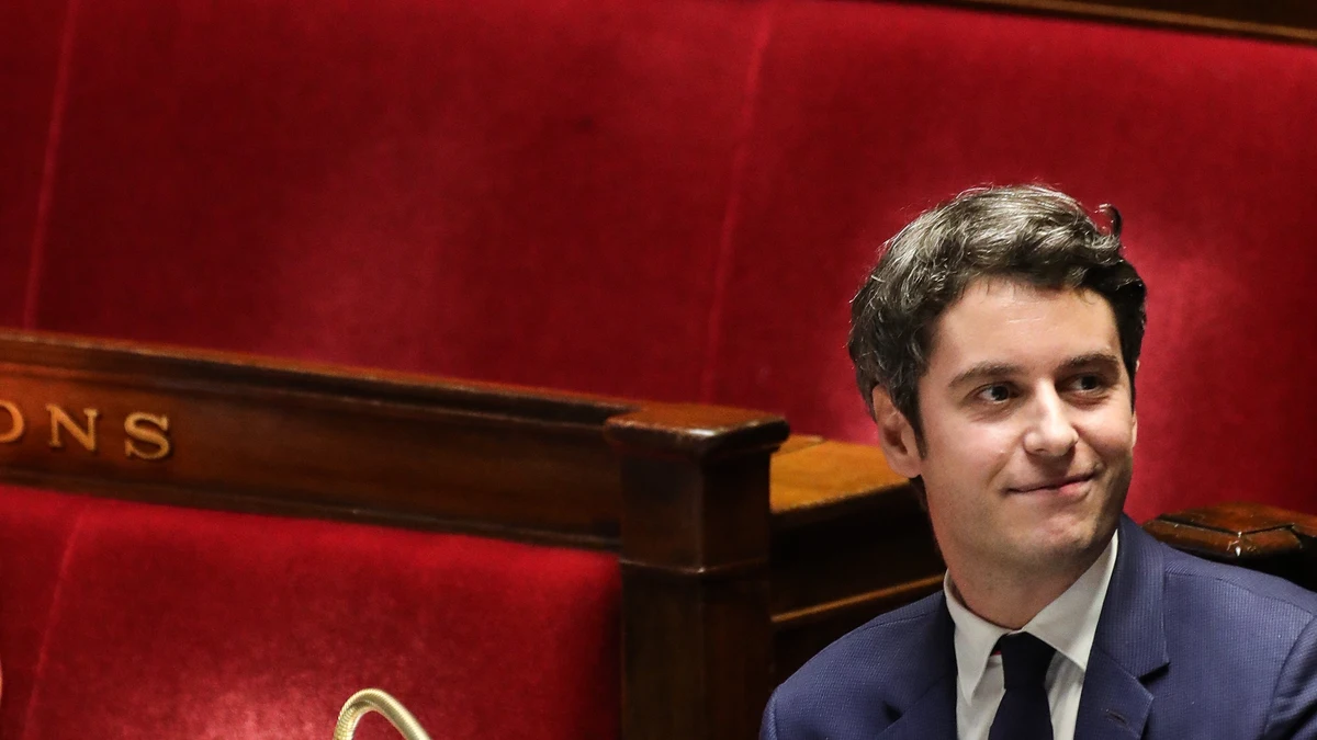 Francia explorará una inédita Gran Coalición