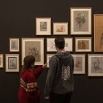 ‘Bailar los trazos’ se adentra en la importancia “del dibujo y el vacío” en la obra del escultor salmantino Venancio Blanco