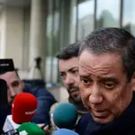 A juicio desde hoy los expresidentes valencianos Eduardo Zaplana y José Luis Olivas por el caso Erial