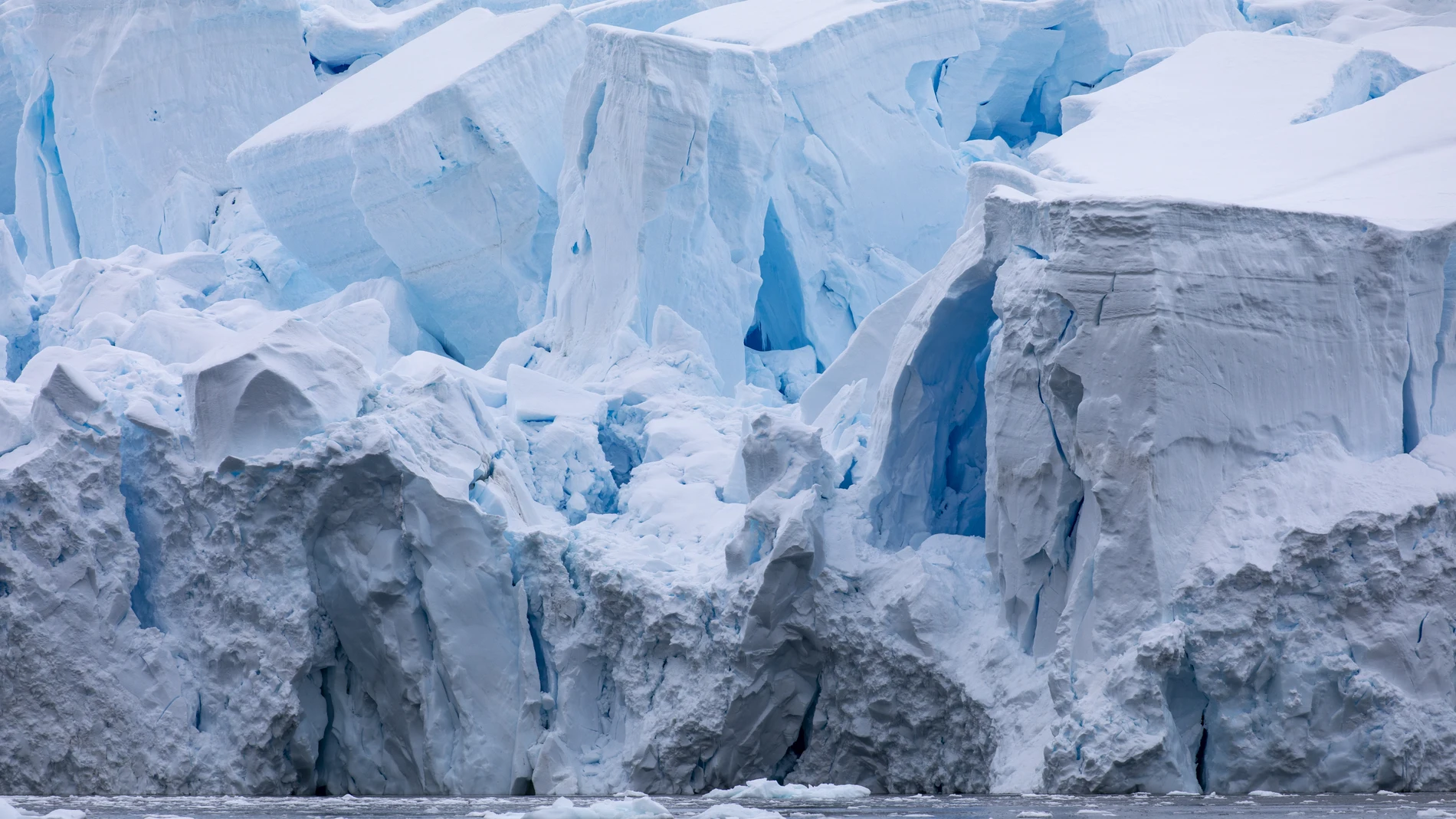 El inmenso glaciar Thwaites también es conocido como el de "El Juicio Final" y está en la Antártida
